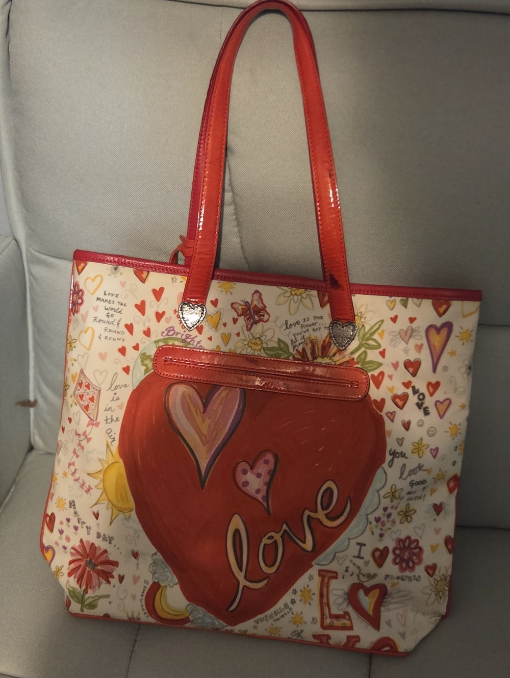Brighton Heart Appliqué Tote Bag with Red Trim - Picture 3 of 15